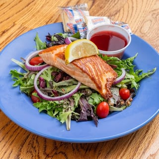 Grilled Salmon and Pecan Salad